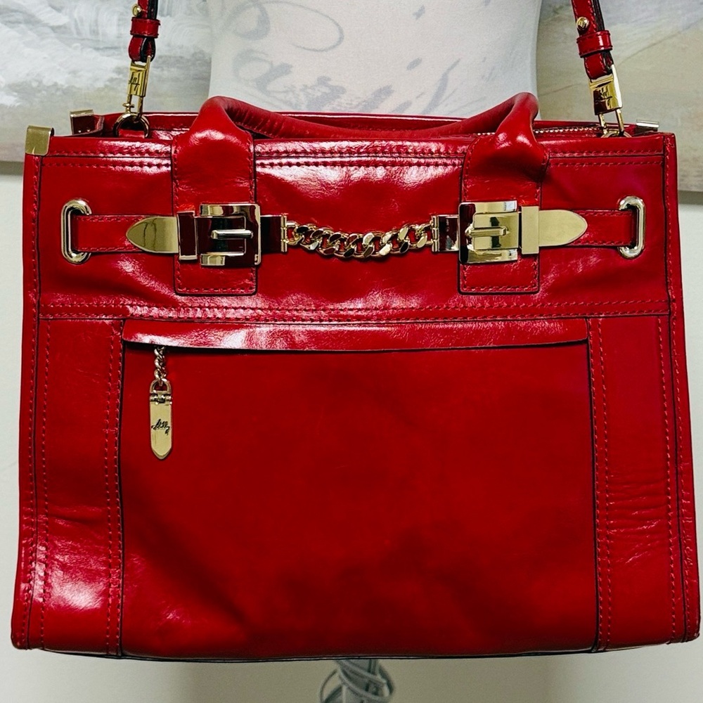 NEW MILLY Leather Crossbody/Shoulder Vintage Tote Bag, Red